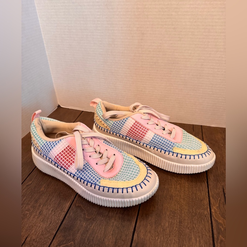 La Sheelah Colorful Sneakers View 3